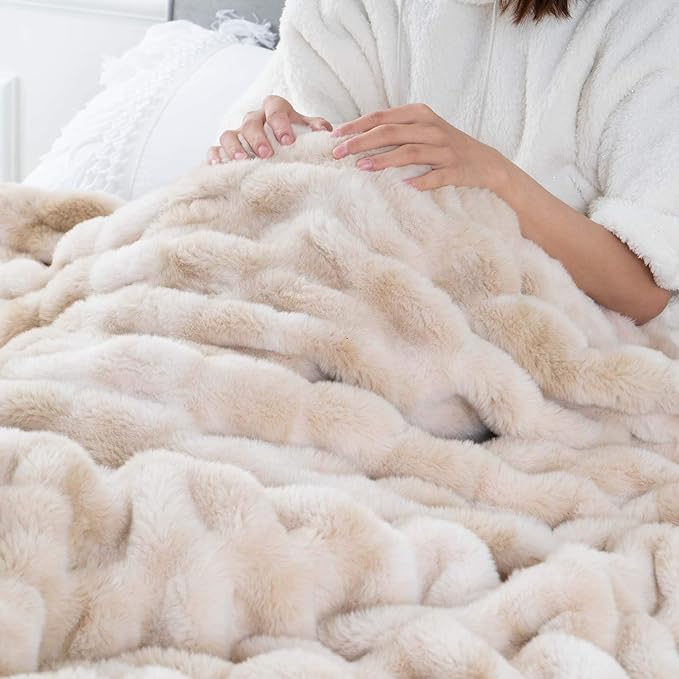 BATTILO HOME Ruched Luxurious Soft Beige Faux Fur Throw Blanket Fuzzy Plush Elegant with Reversible Mink Blanket for Sofa,Chair, Couch, Living Room, Home Decorative Blanket Tie dye (Beige, 50"x60")