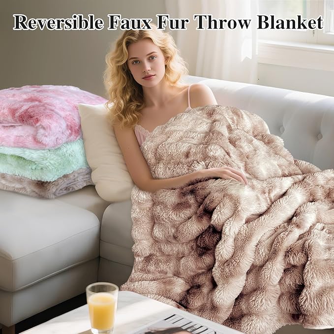 Bcareself Faux Fur Blanket Two Sided Ultra Soft Fluffy Reversible Fuzzy Throw Blanket for Women Men Double Sided Ombre Faux Luxe Faux Fur Thick Minky Blanket for Couch Bed