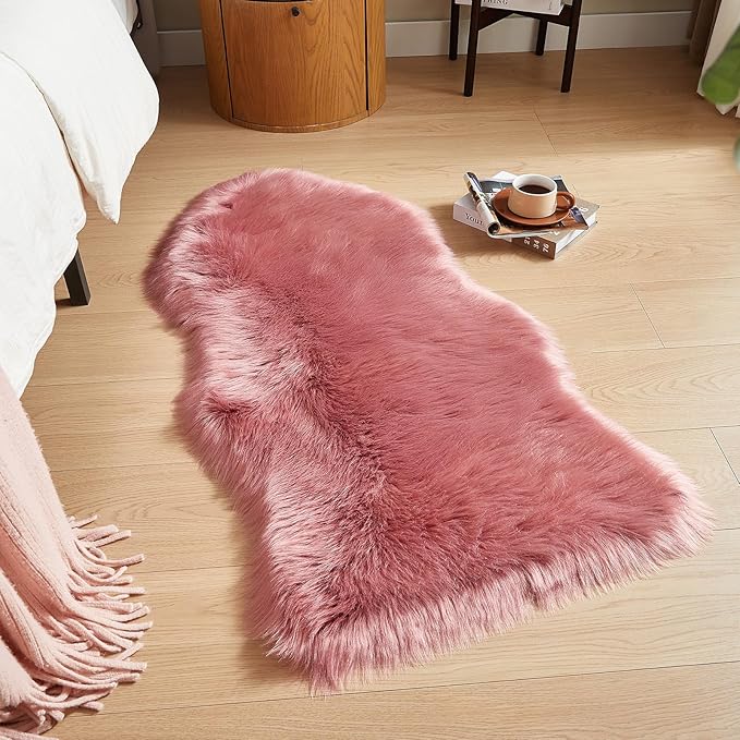 AMTOVO Faux Fur Rug, Blush Pink Area Rug, Fluffy Sheepskin Rug, Fuzzy Ultra Soft 2 x 4 ft Shag Rugs for Bedroom Sofa Throw Cushion Room Decor, Sheepskin