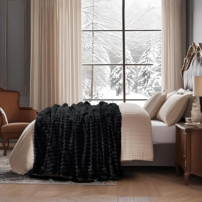 Amélie Home Faux Fur Throw Blanket for Couch, Cozy Fuzzy Fluffy Fur Luxurious Soft Striped Plush Gift Blankets for Family Sofa Chair Bed Living Room Bedroom, 55"x70", Black