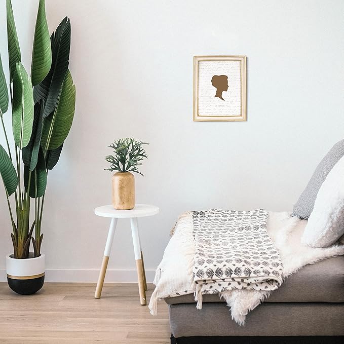 AELS 8x10 Inch Vintage Picture Frame, Elegant Antique Photo Frames with Glass Front, Photo Display, Tabletop Wall Hanging, Gift Ideas, Off-white with Gold Trim