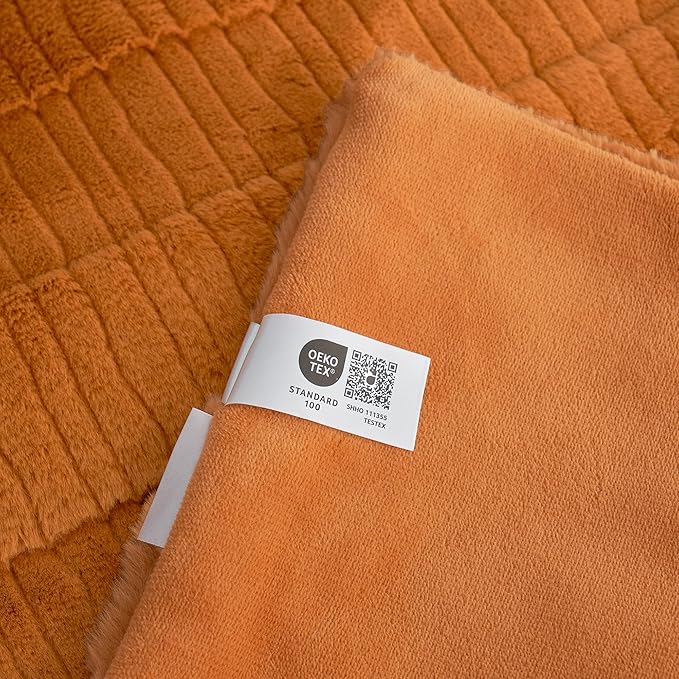 Amélie Home Luxury Striped Faux Fur Throw Blanket for Couch, Embossed Split Fur Cozy Fuzzy Fluffy Luxurious Soft Plush Sofa Chair Bed Gift Blankets for Women Men Wife Friend, 55"x70", Brown